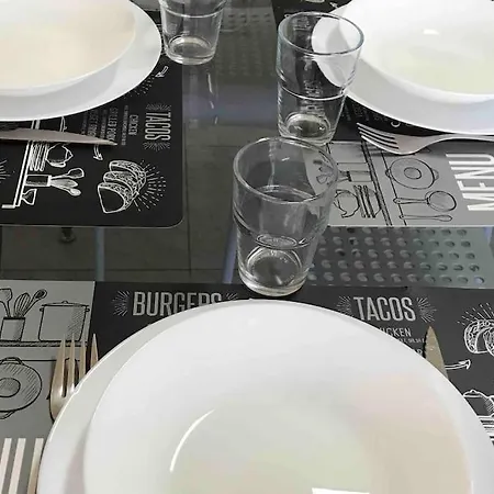 Habitación en casa particular Hollywood Bragança