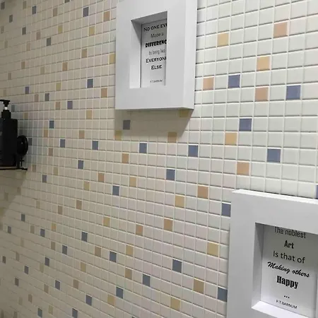 Hollywood Проживание в семье