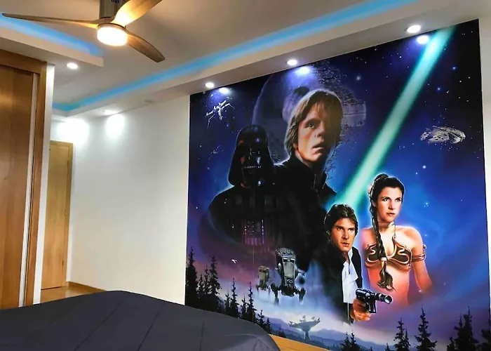 Hollywood براغانسا