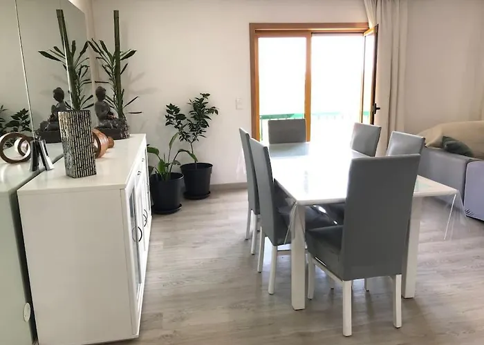 Hollywood * براغانسا